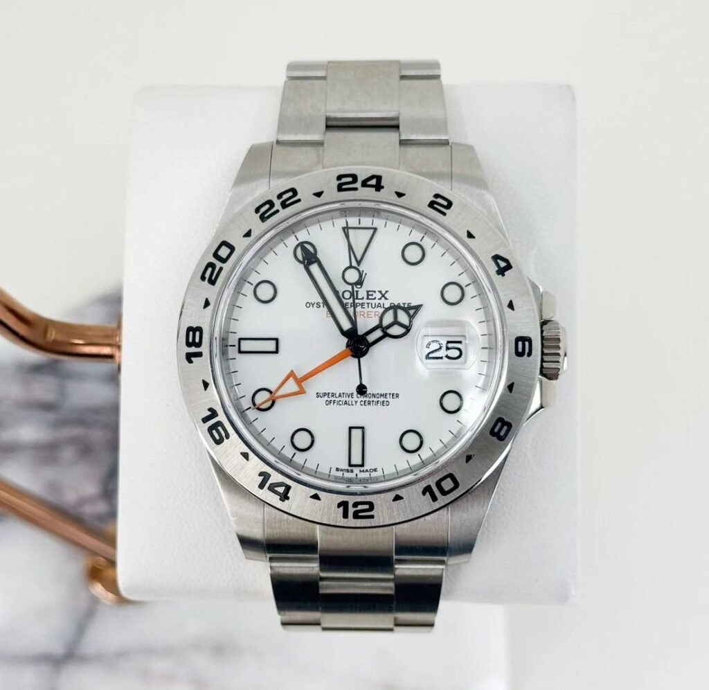 Luxury Mechanical Watches: The Ultimate Guide to Fine Mechanical Watchmaking Luxury mechanical watches with intricate mechanical movements